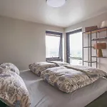 4 Bedroom Beautiful Home In Lyngdal *