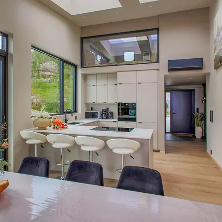 Stunning In With Kitchen Lyngdal