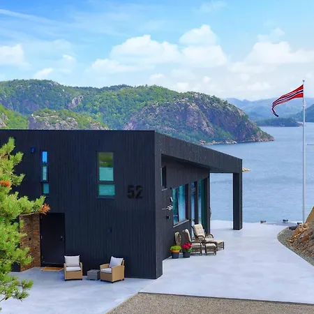 Stunning In With Kitchen