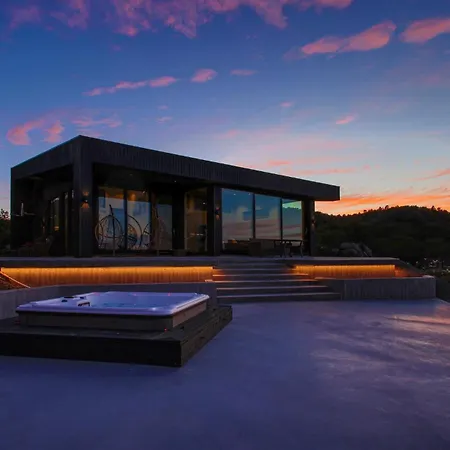 Semesterbostad Stunning In With Kitchen *