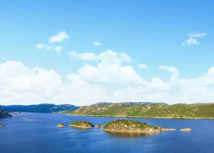 Hébergement de vacances Stunning In With Kitchen